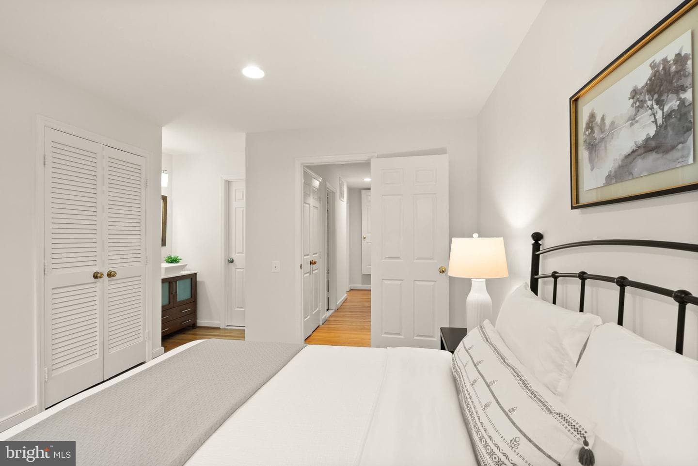 1242 Michigan Court photo 22