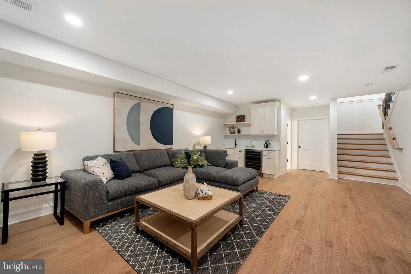 132 N Earley Street photo 27