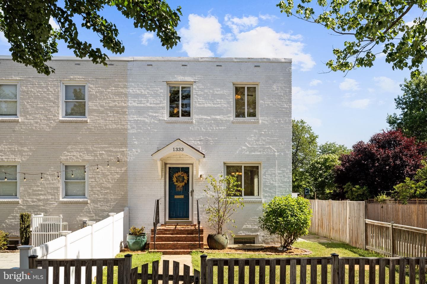 1333 Oronoco Street photo 1