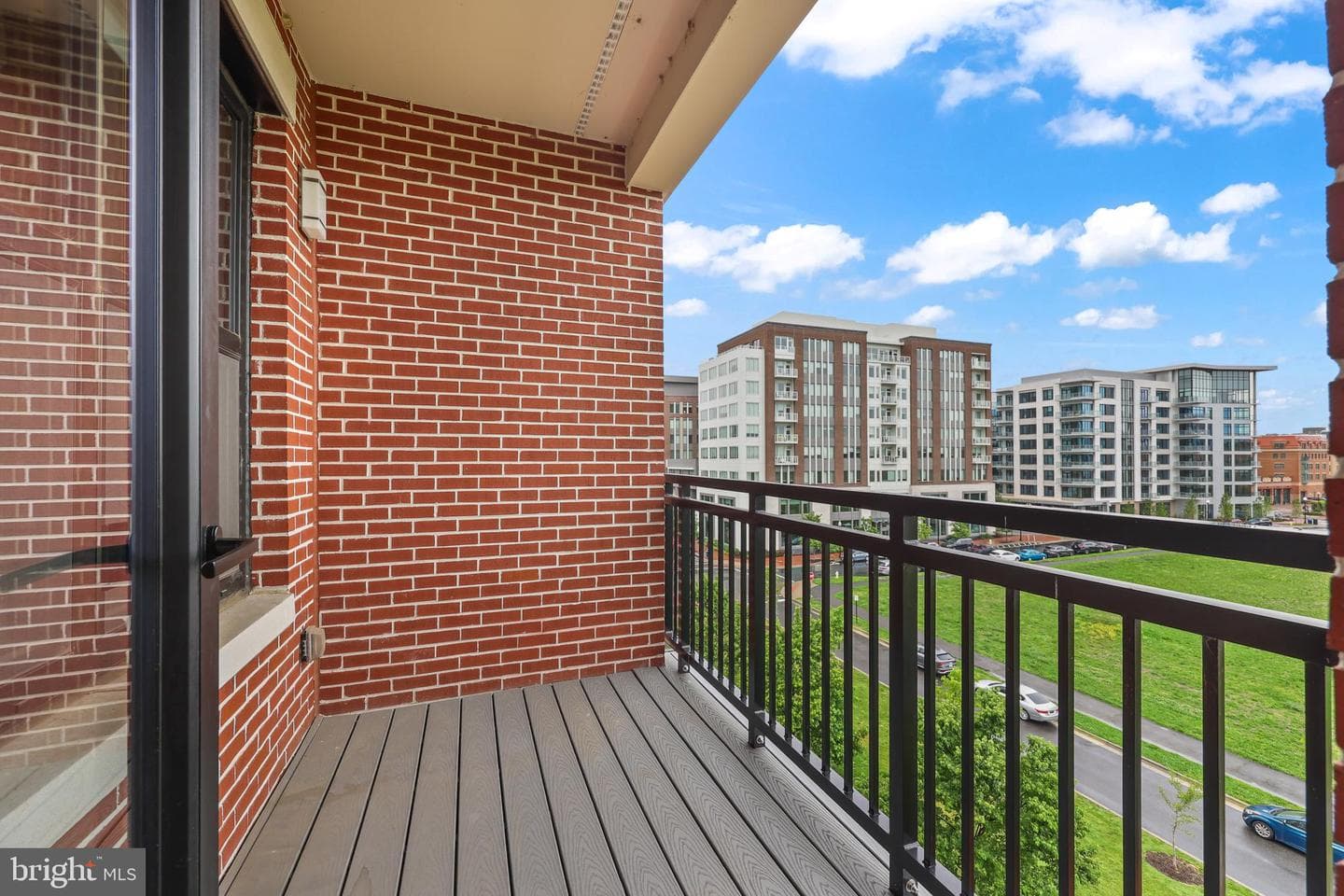 701 Swann Avenue #511 photo 23