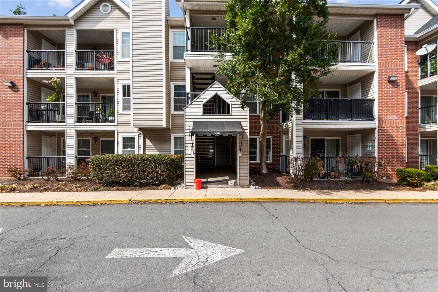 3308 Wyndham Cir # 221 photo 11