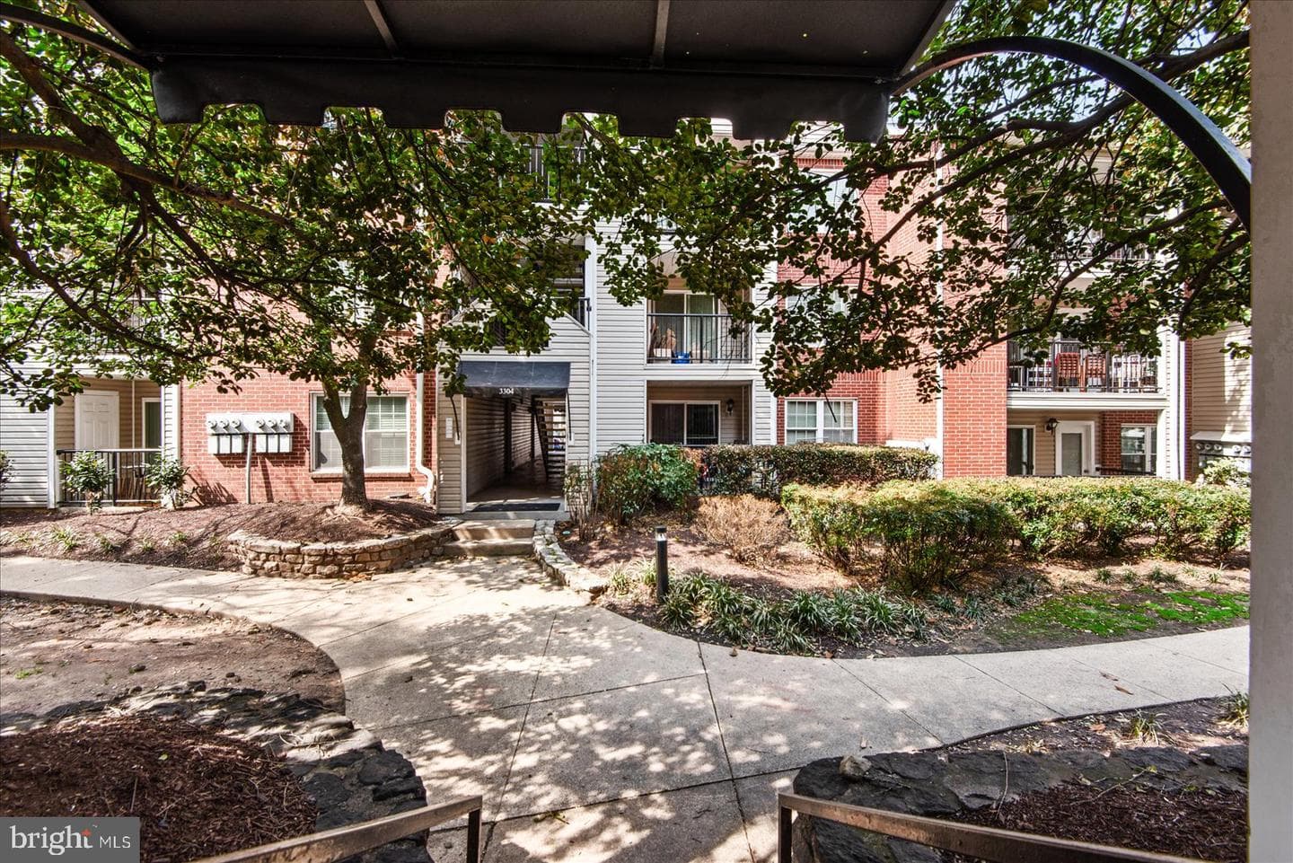 3308 Wyndham Cir # 221 photo 2