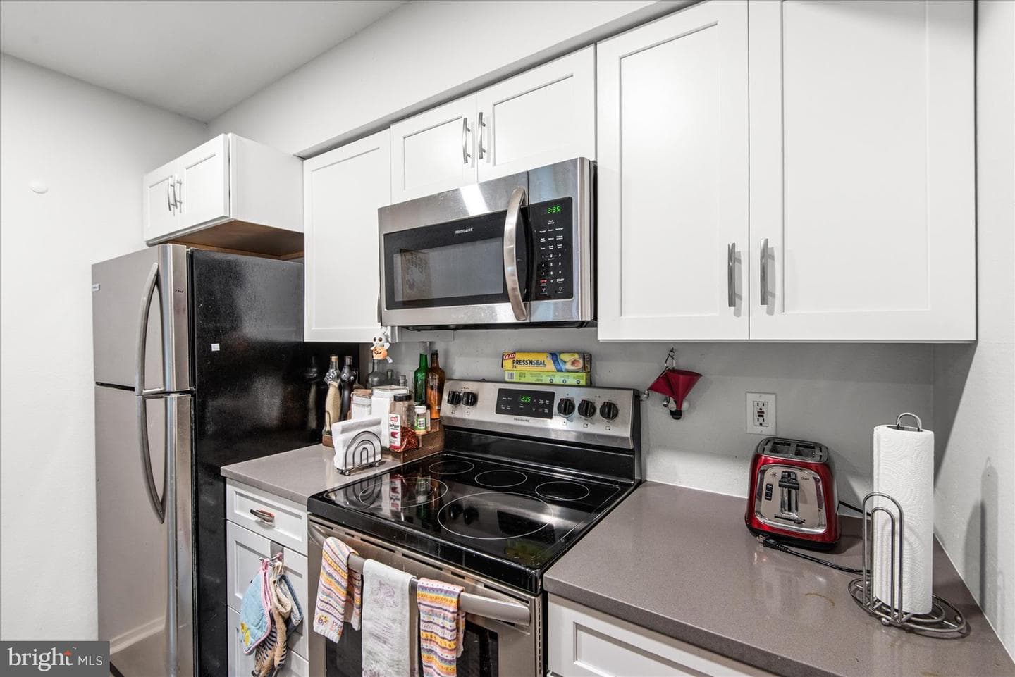 3308 Wyndham Cir # 221 photo 21