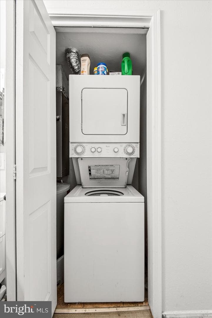 3308 Wyndham Cir # 221 photo 26
