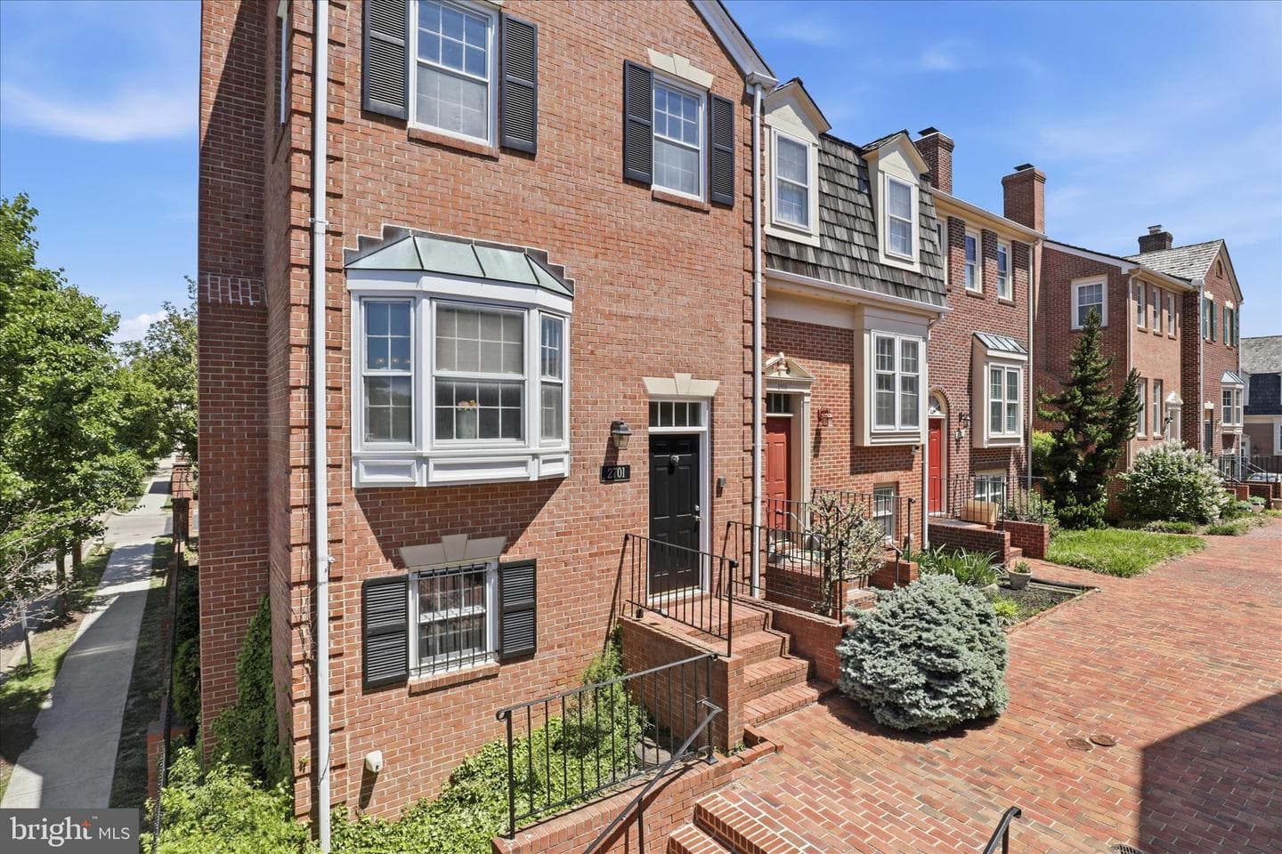2701 Franklin Court