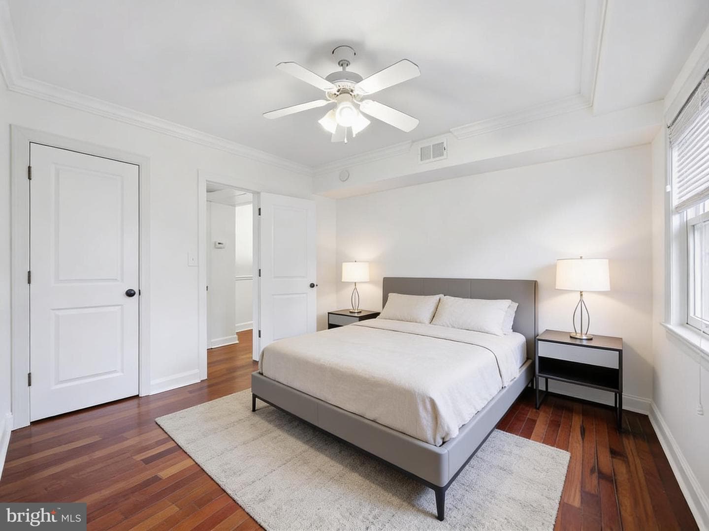 718 S Washington Street #101 photo 12