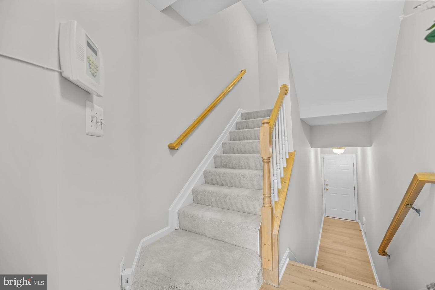 5071 Kilburn Street photo 3