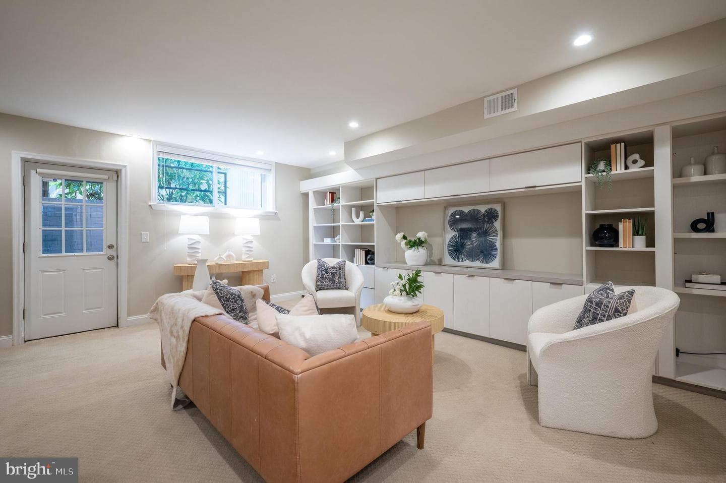 808 S Fairfax Street photo 24