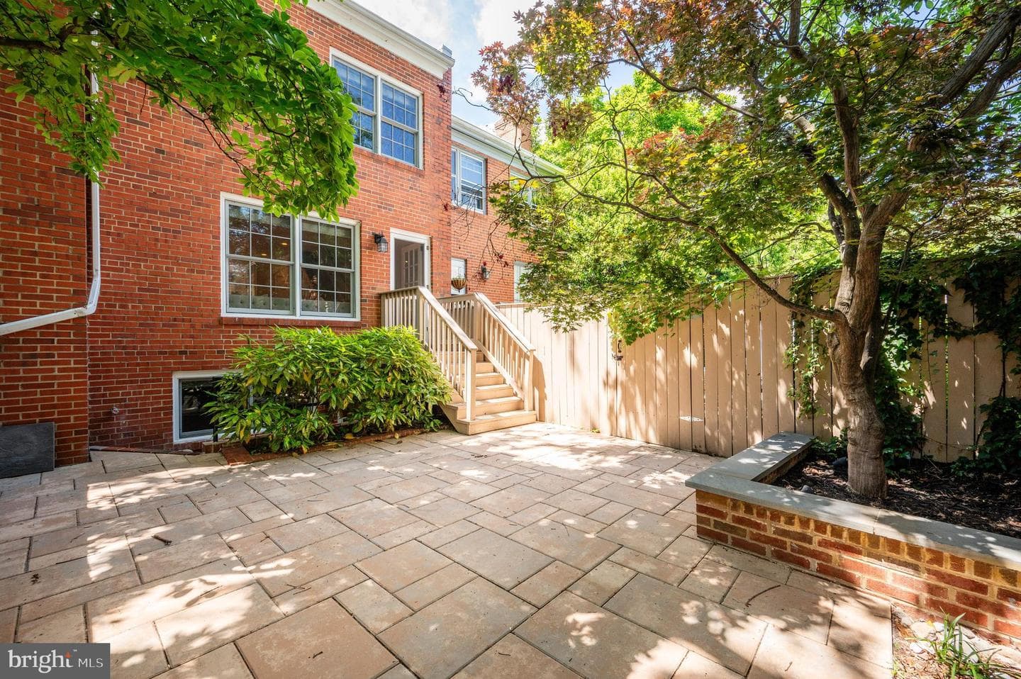 808 S Fairfax Street photo 34