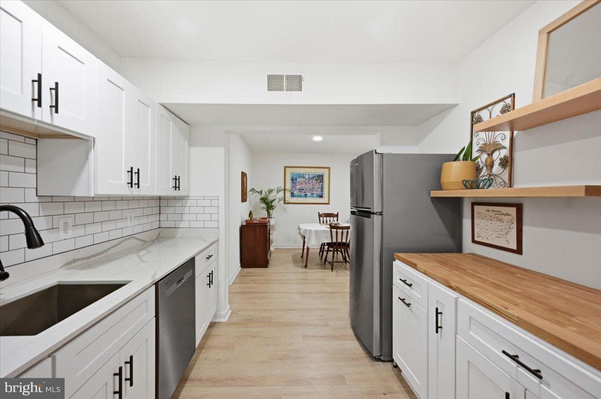 55 Skyhill Road #101 photo 7