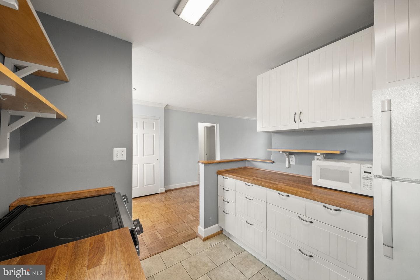 1626 W Abingdon Drive W #302 photo 16