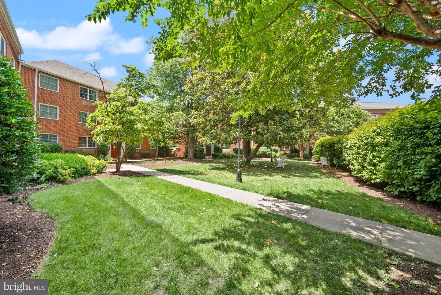 1626 W Abingdon Drive W #302 photo 34