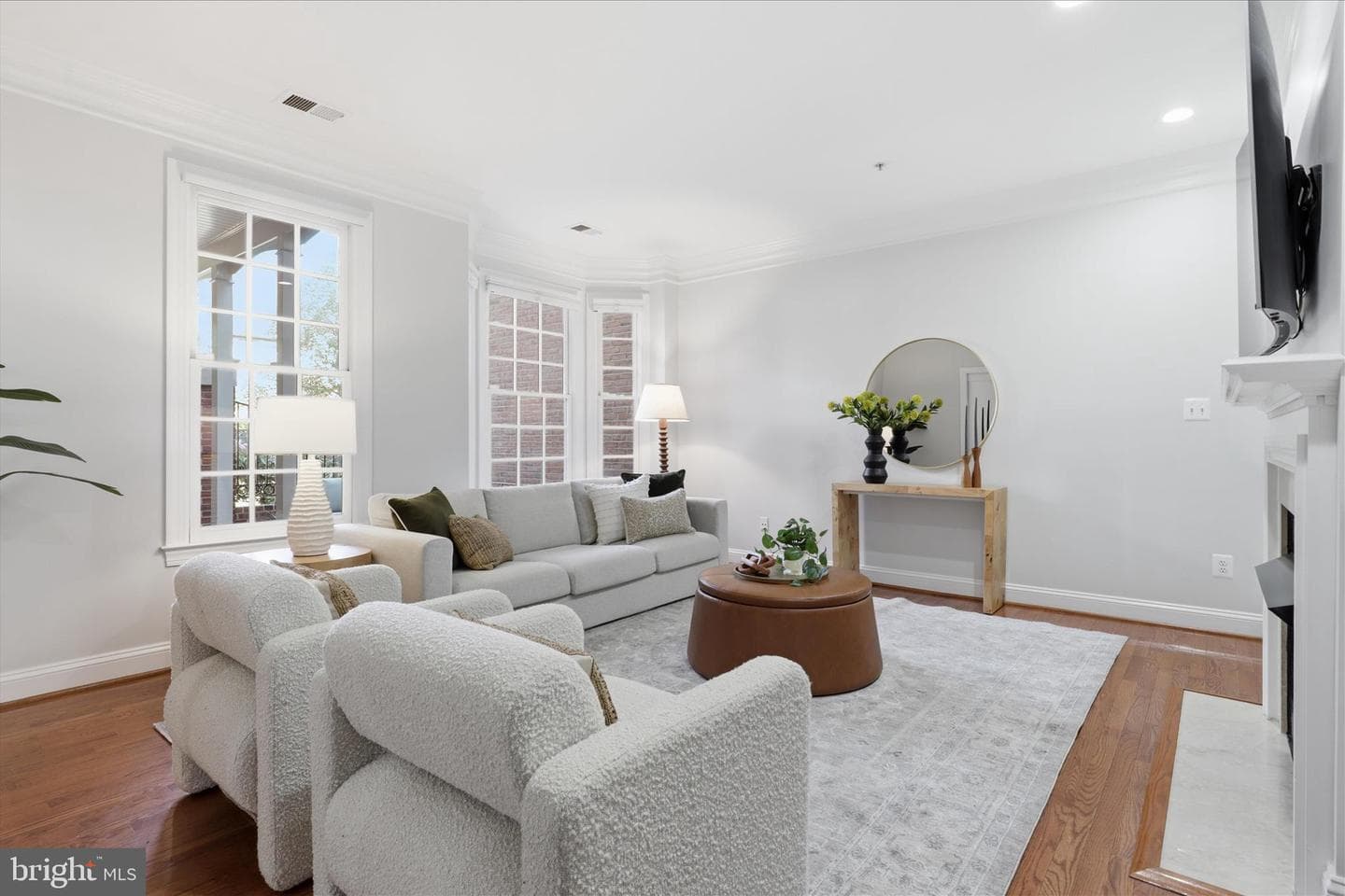 407 S Henry Street photo 15