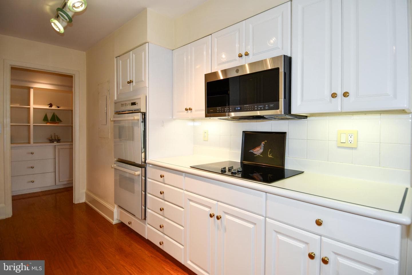 1250 S Washington Street #121 photo 10