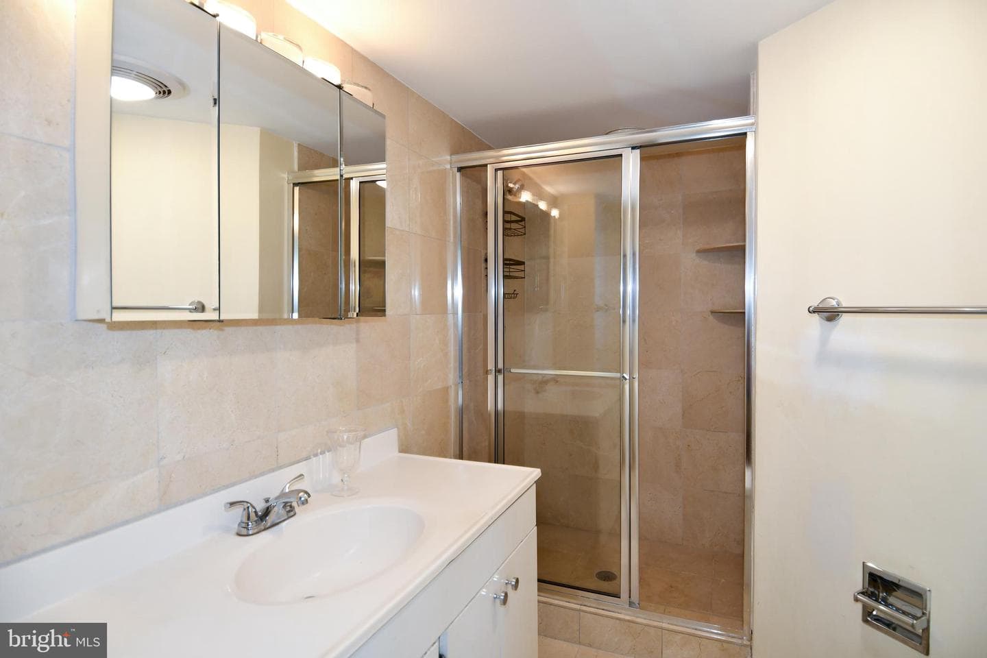 1250 S Washington Street #121 photo 21