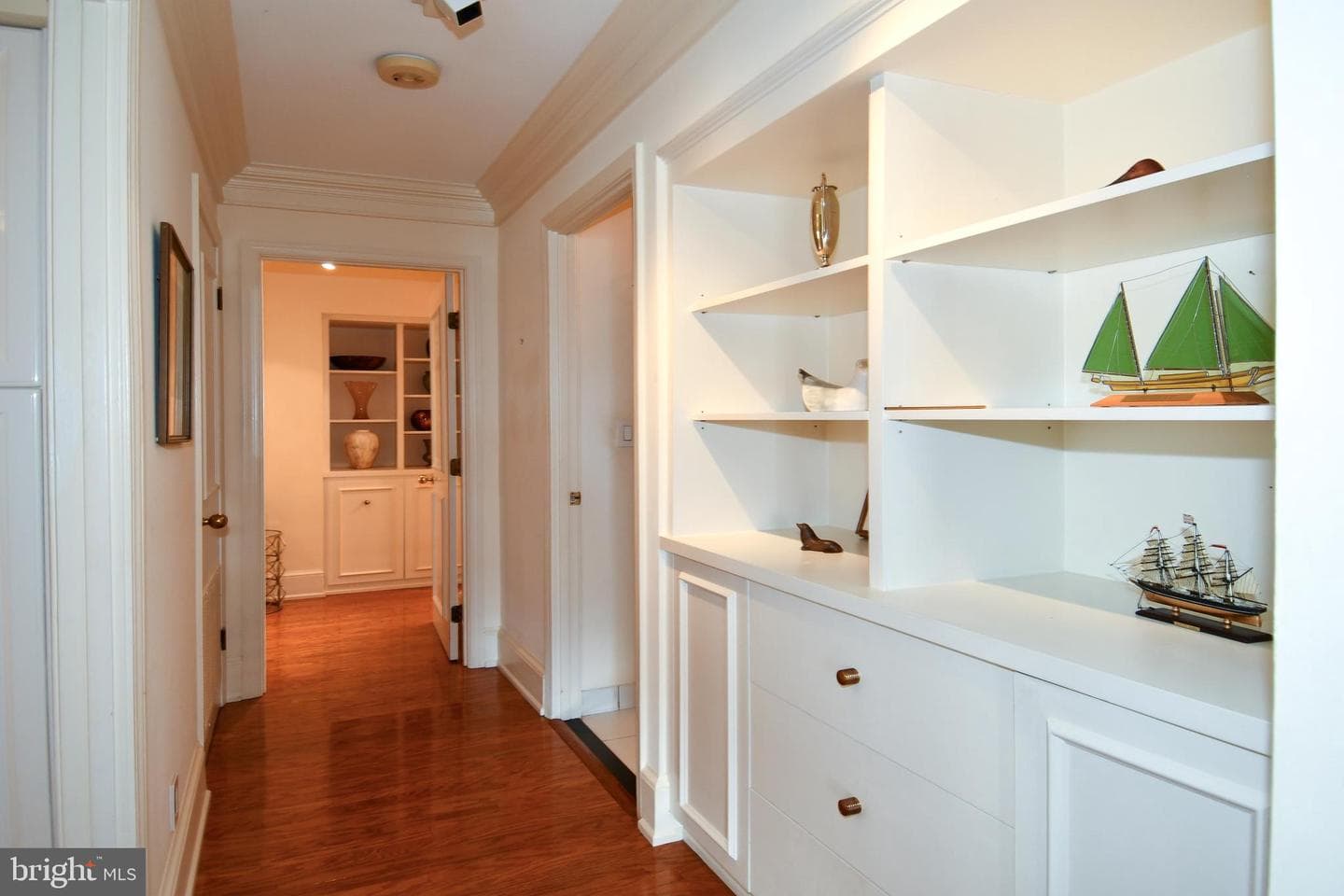 1250 S Washington Street #121 photo 28