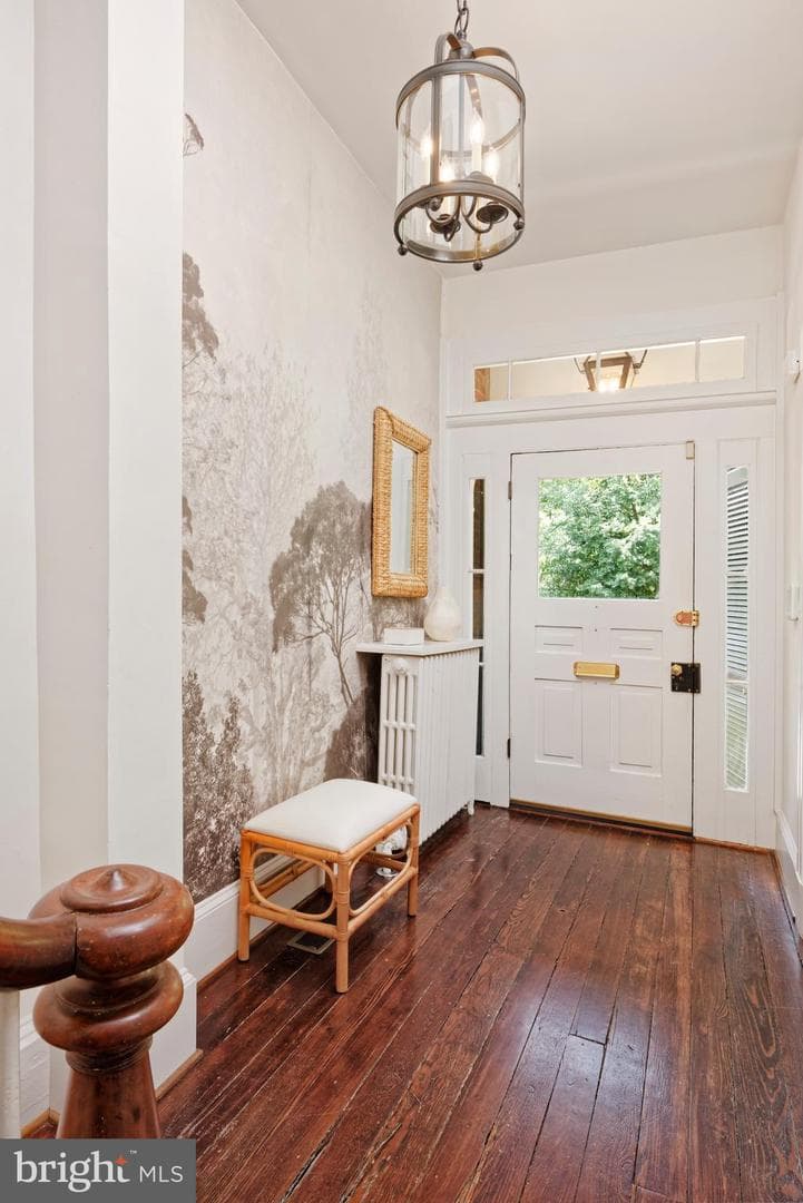 210 S Pitt Street photo 3