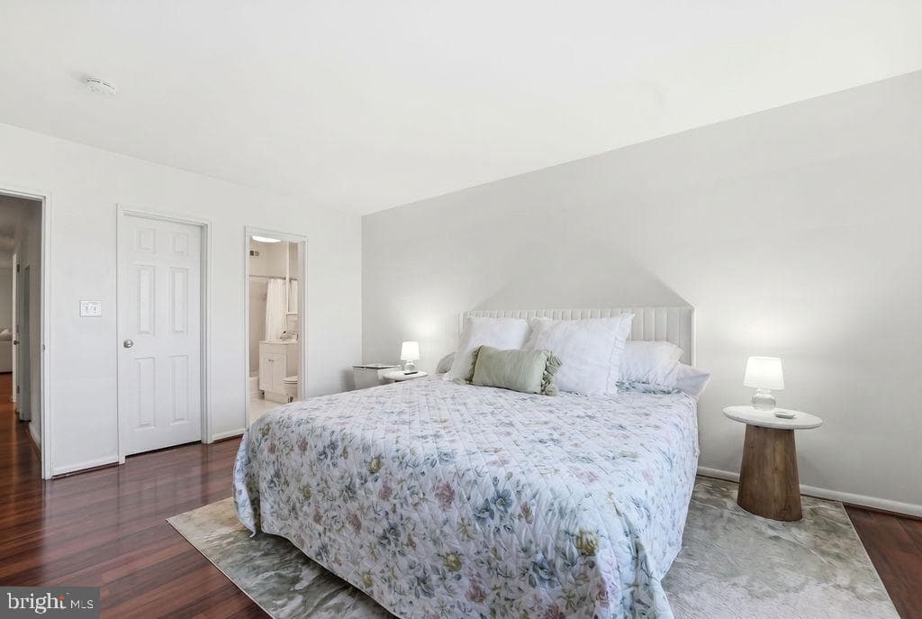 49 Skyhill Road #204 photo 15