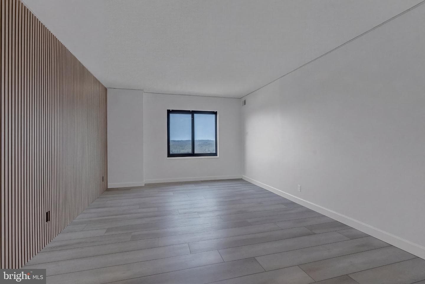 307 Yoakum Parkway #1722 photo 18