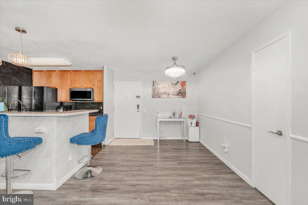 60 S Van Dorn St # 511 photo 14