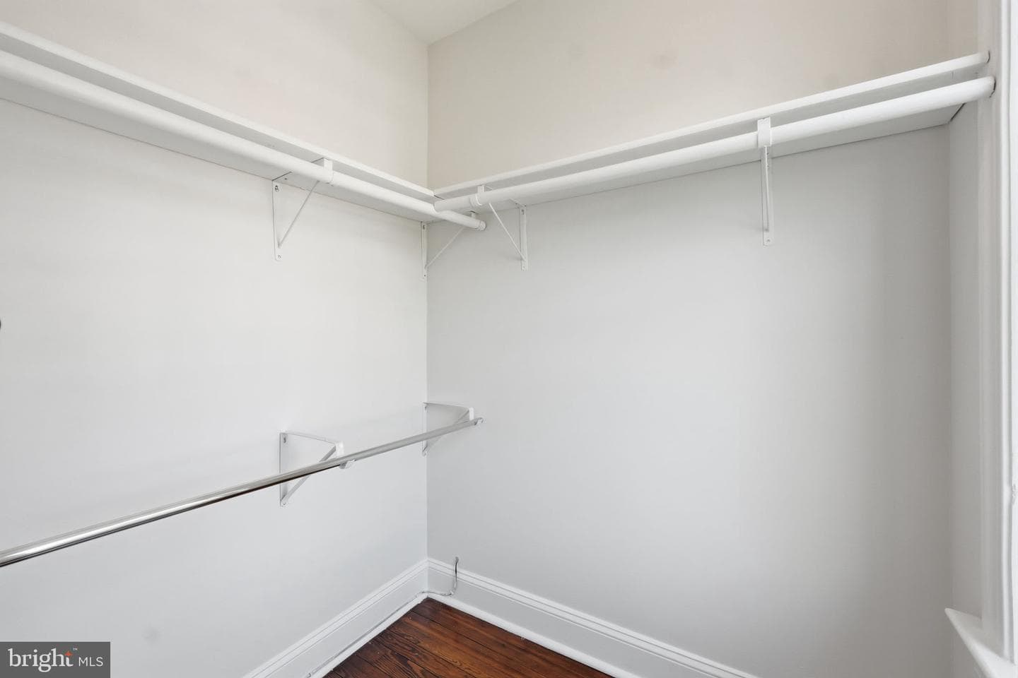 617 N Columbus Street photo 27