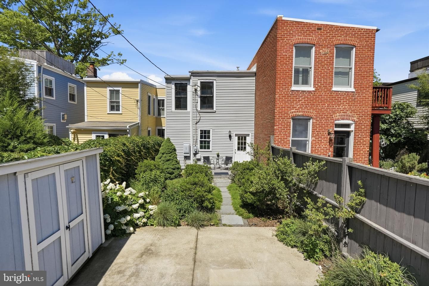 617 N Columbus Street photo 29