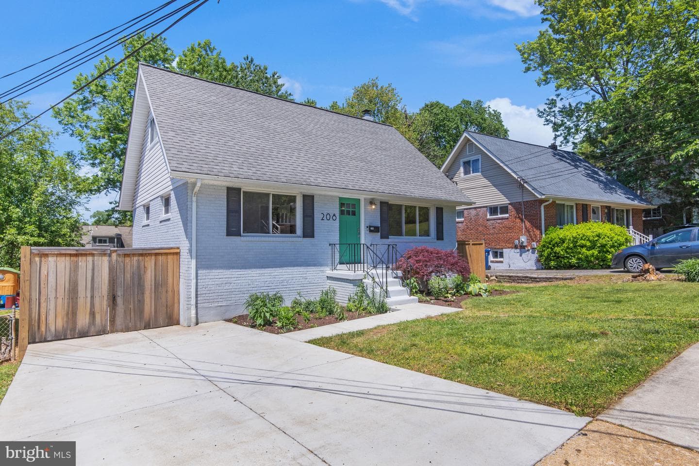 208 N Furman Street photo 2
