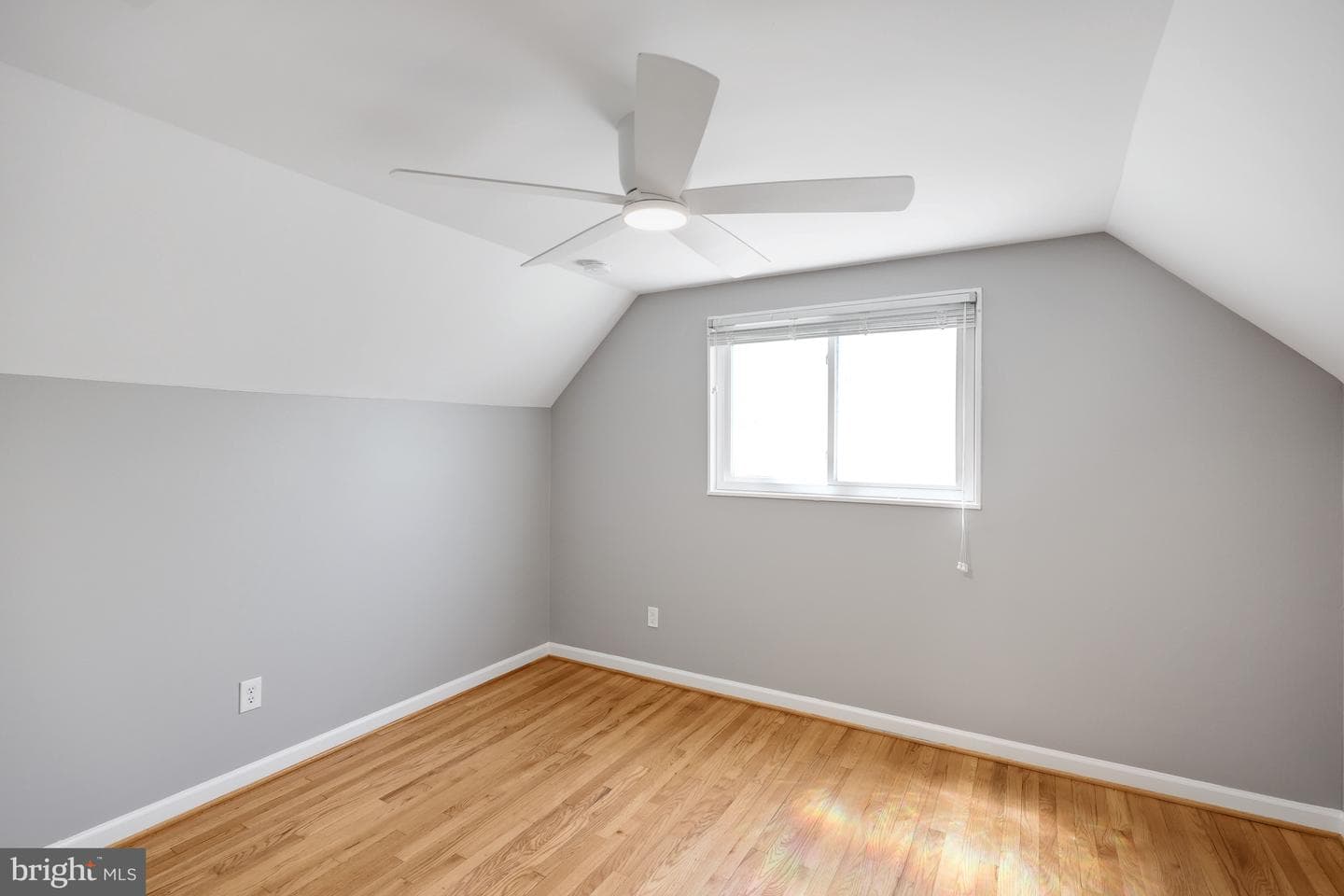 208 N Furman Street photo 27