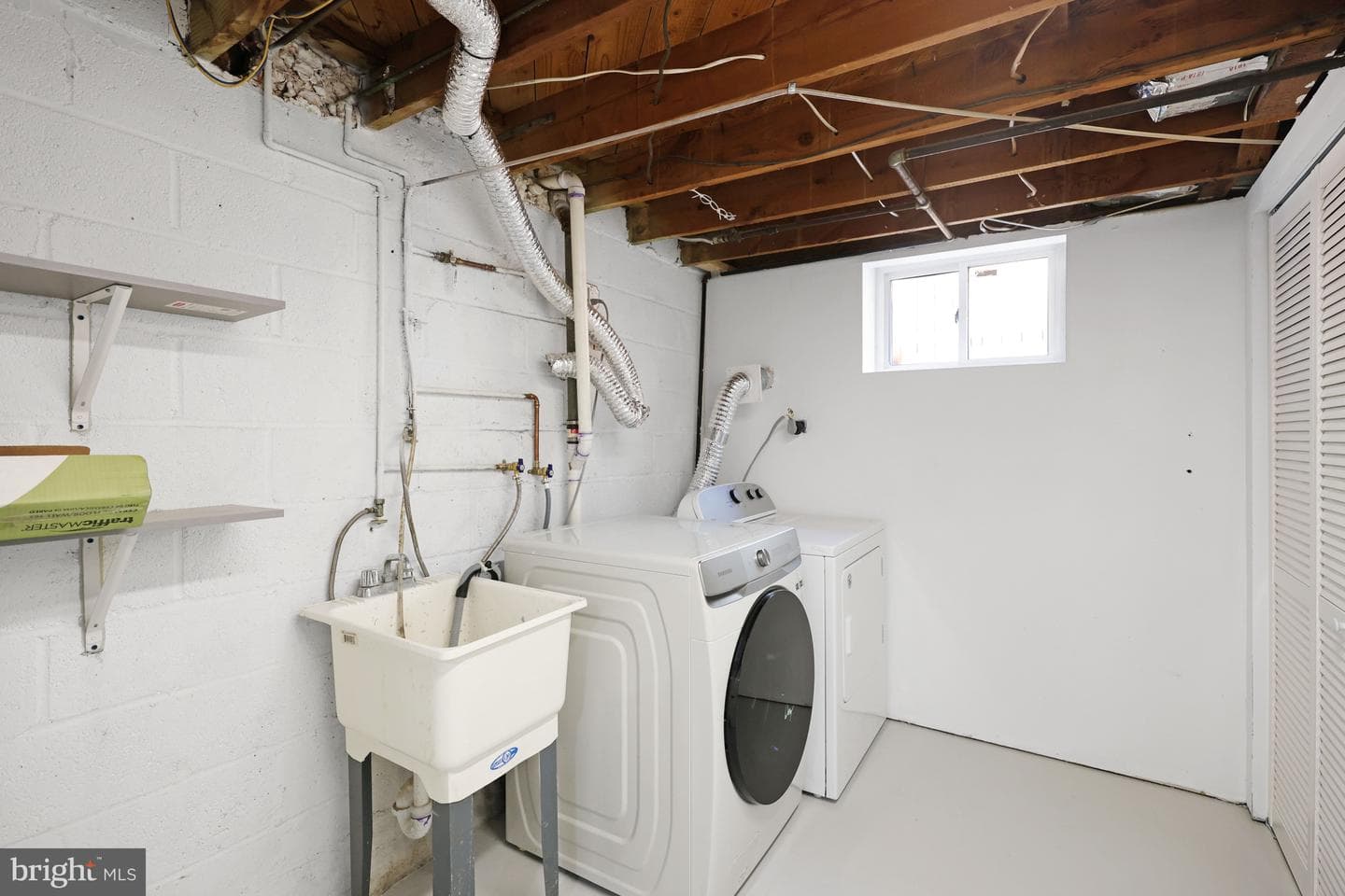 208 N Furman Street photo 42