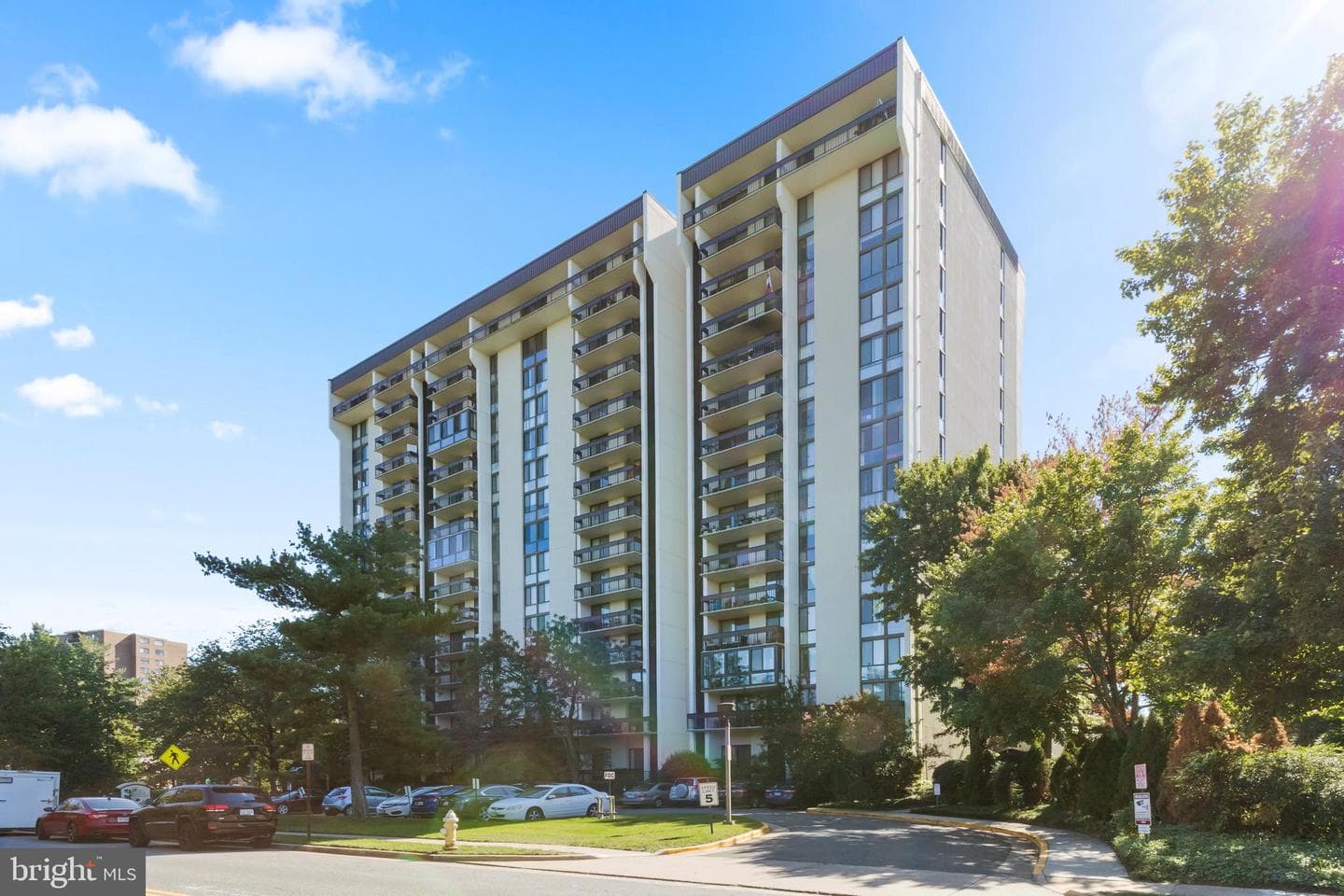 5300 Holmes Run Pkwy # 815 photo 1