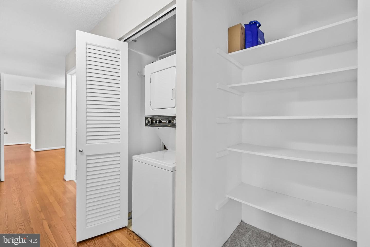 5300 Holmes Run Pkwy # 815 photo 26