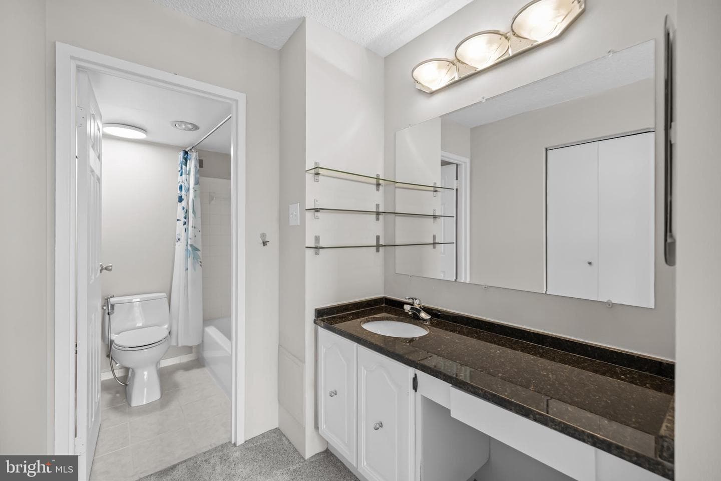 5300 Holmes Run Pkwy # 815 photo 33