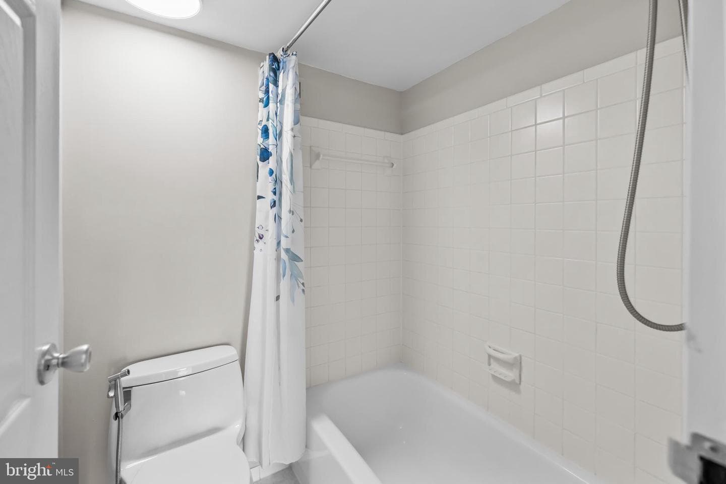 5300 Holmes Run Pkwy # 815 photo 34