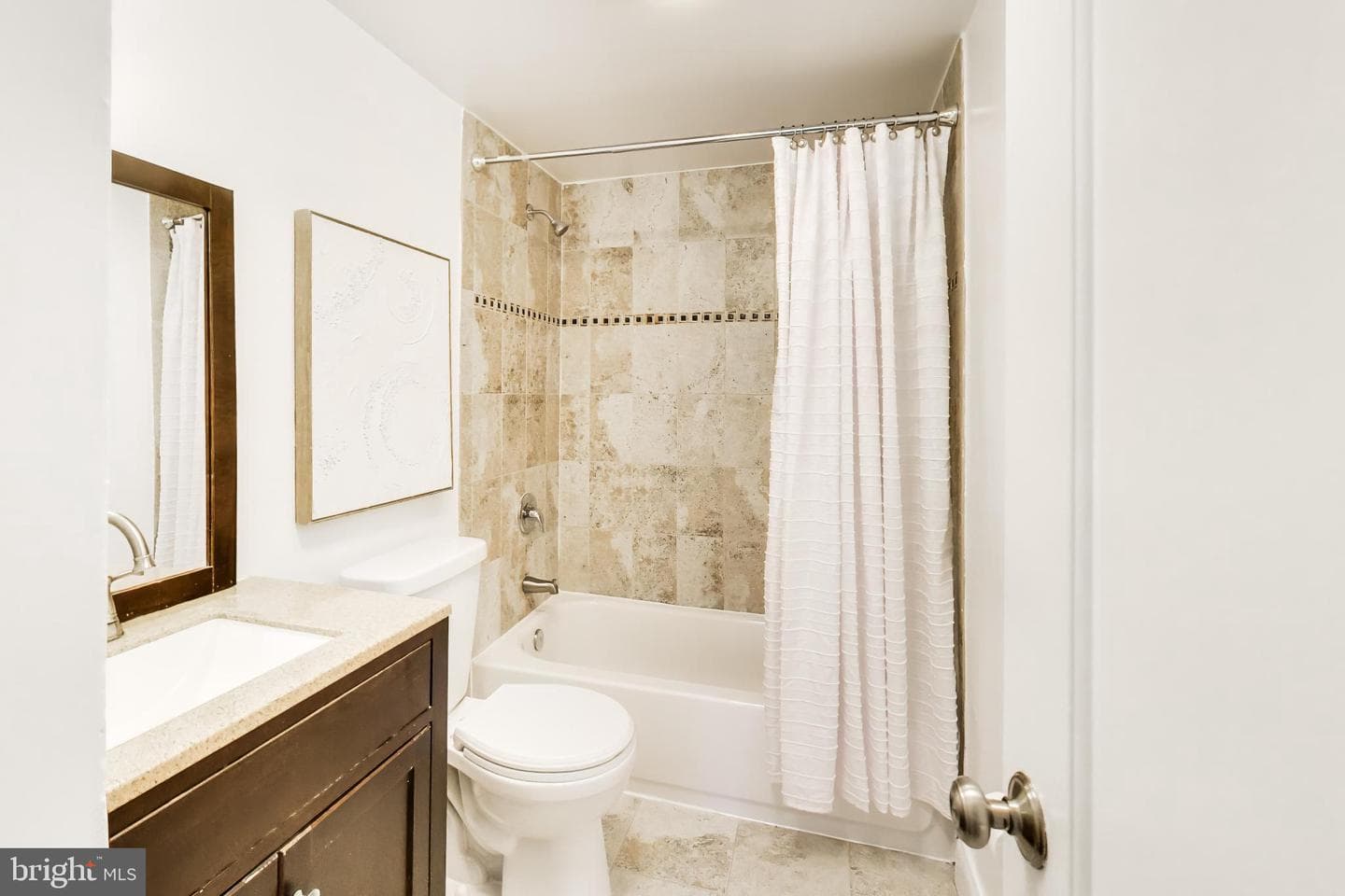 6301 Stevenson Avenue #102 photo 12
