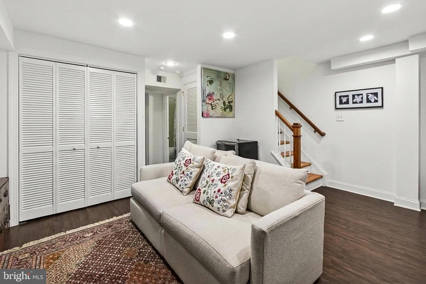 902 Oronoco Street photo 39