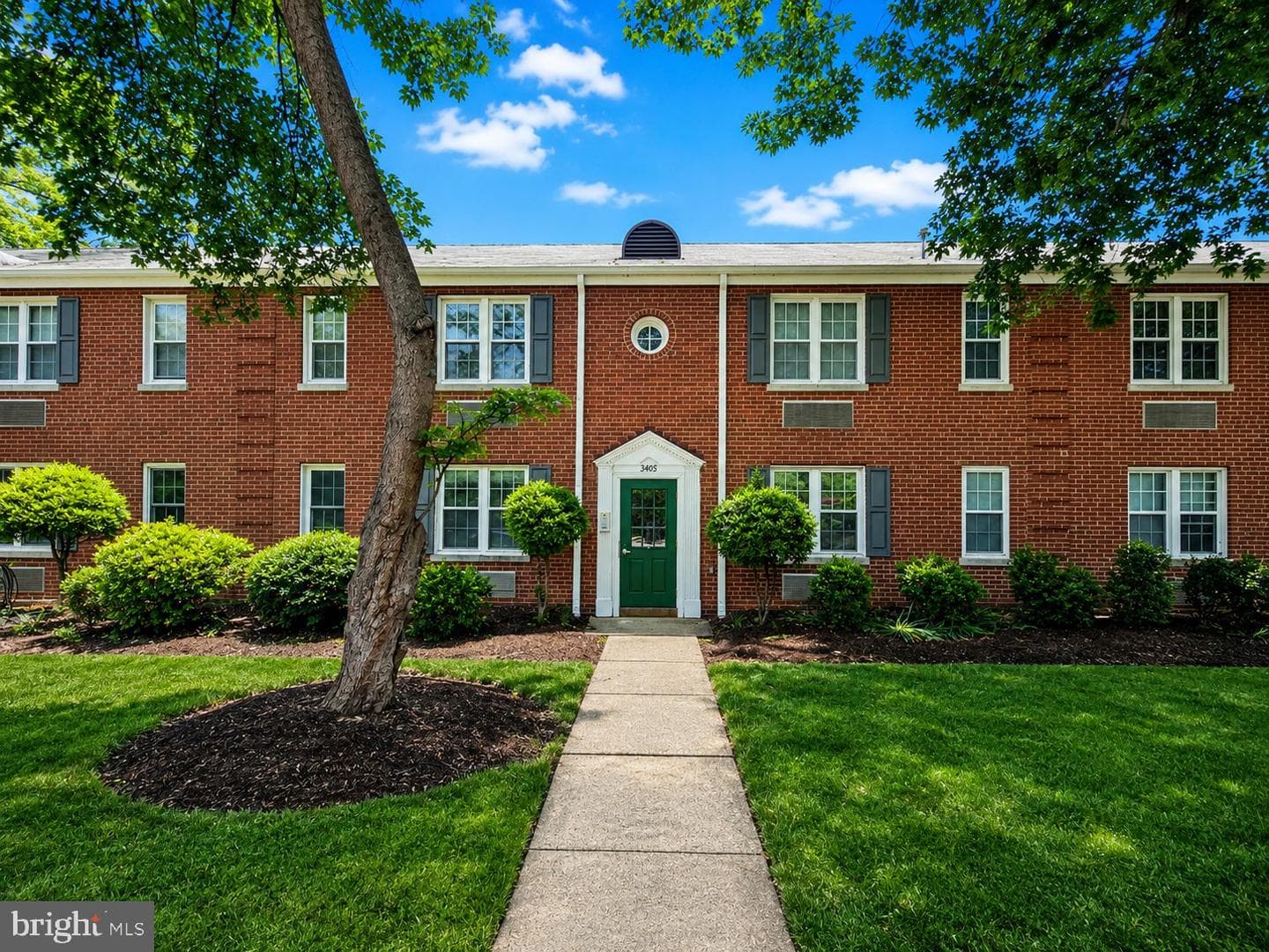 3405 Commonwealth Ave # B photo 1