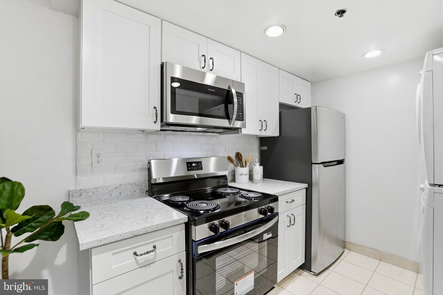 5911 Edsall Road #511 photo 4