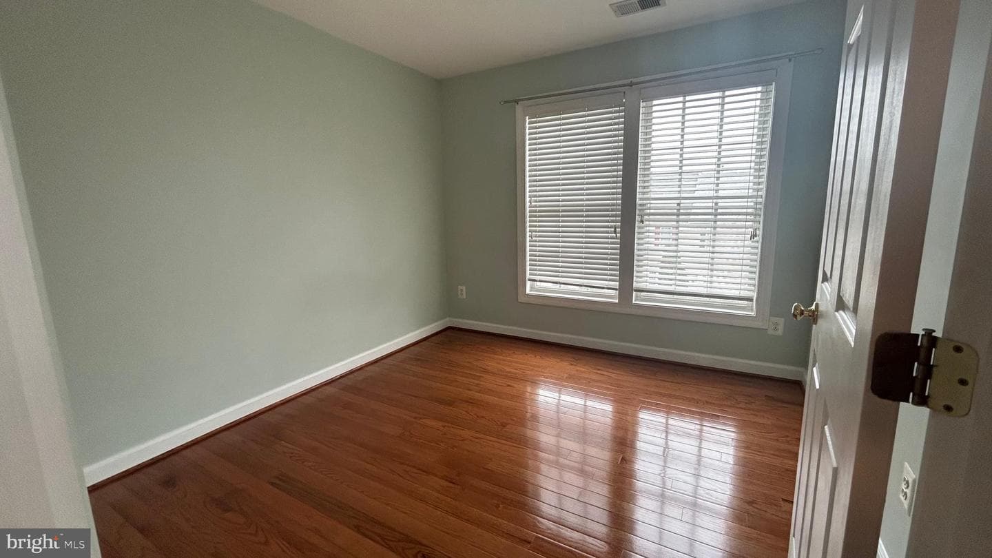 939 Harrison Circle photo 37