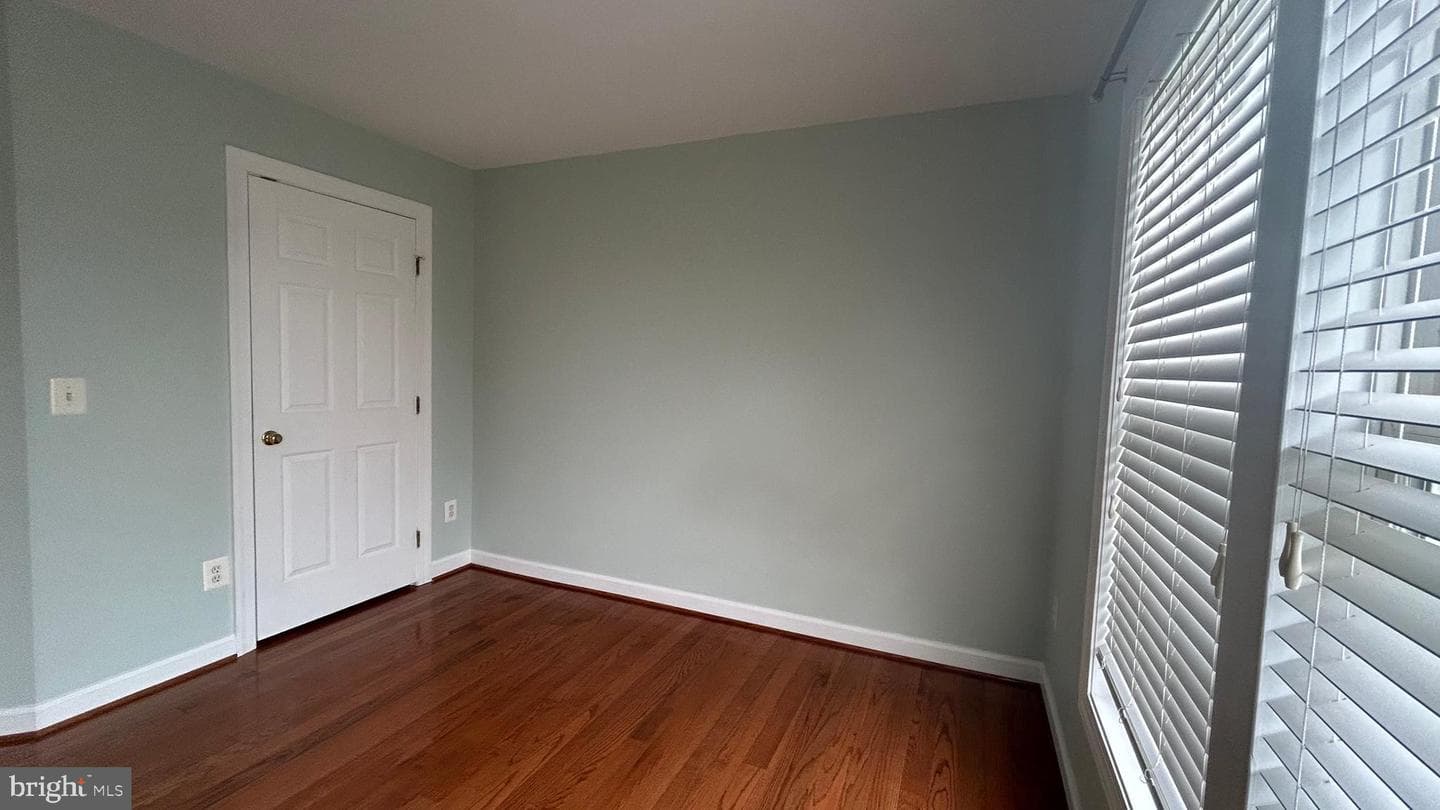 939 Harrison Circle photo 38