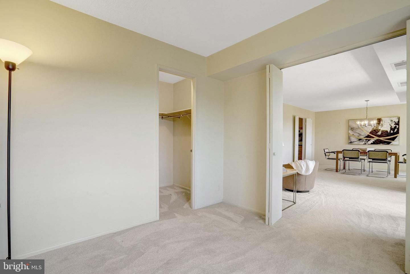 309 Yoakum Pkwy # 1105 photo 14