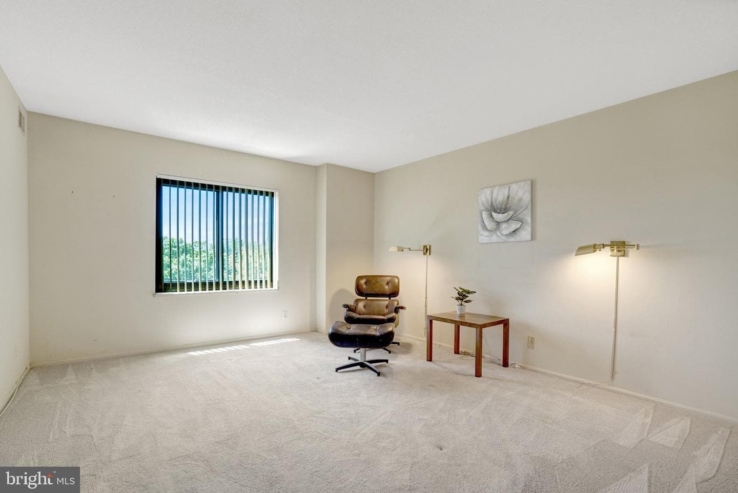 309 Yoakum Pkwy # 1105 photo 19