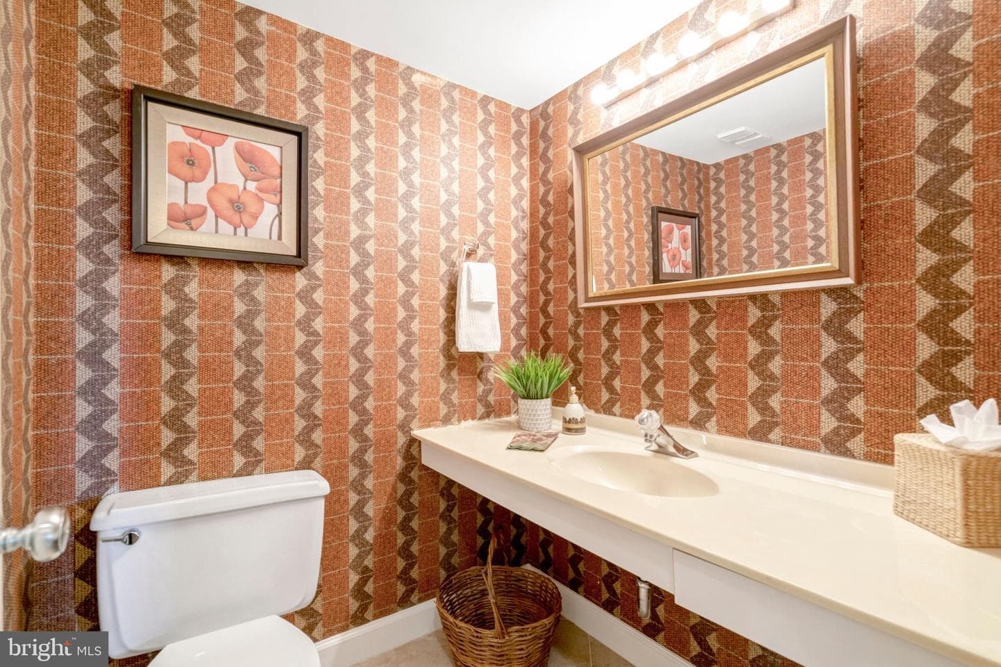309 Yoakum Pkwy # 1105 photo 25