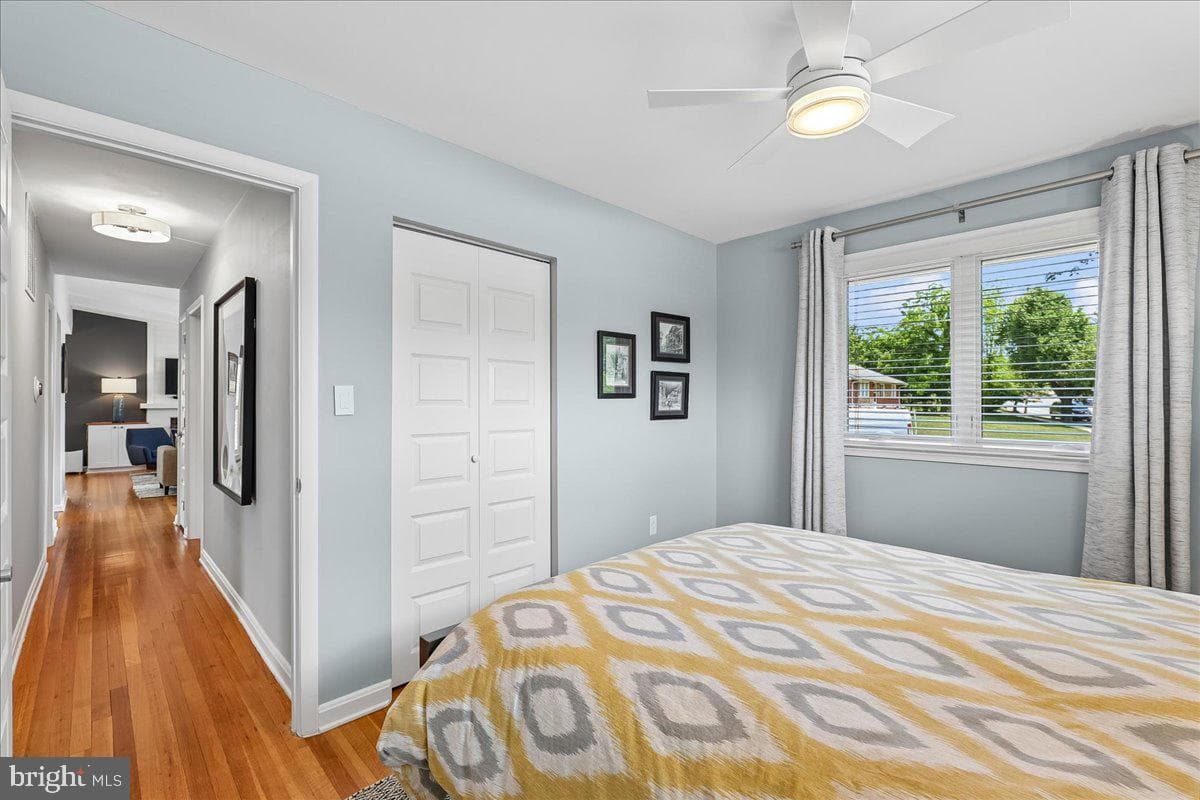 500 N Naylor Street N photo 25