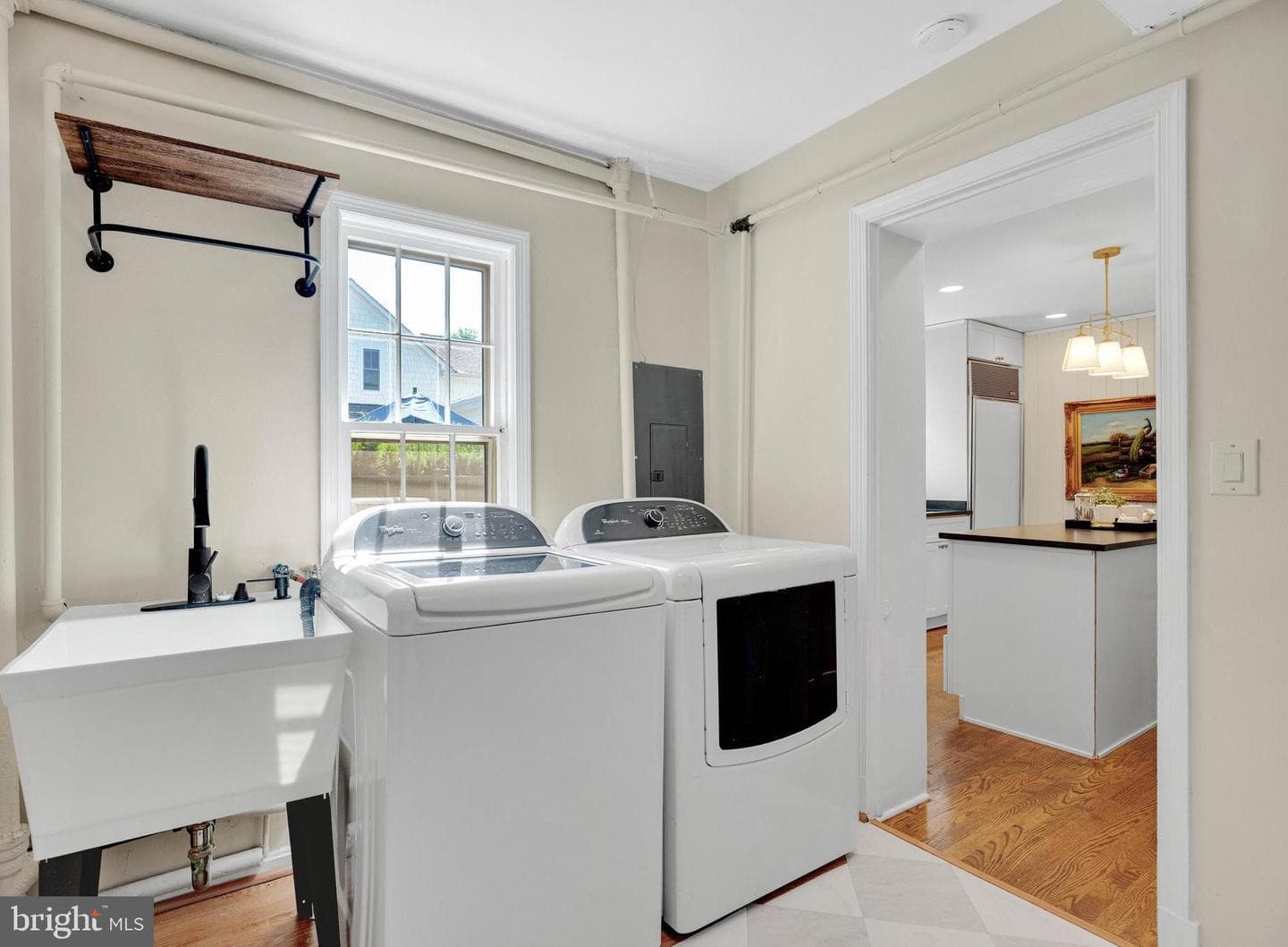4 E Walnut Street photo 19