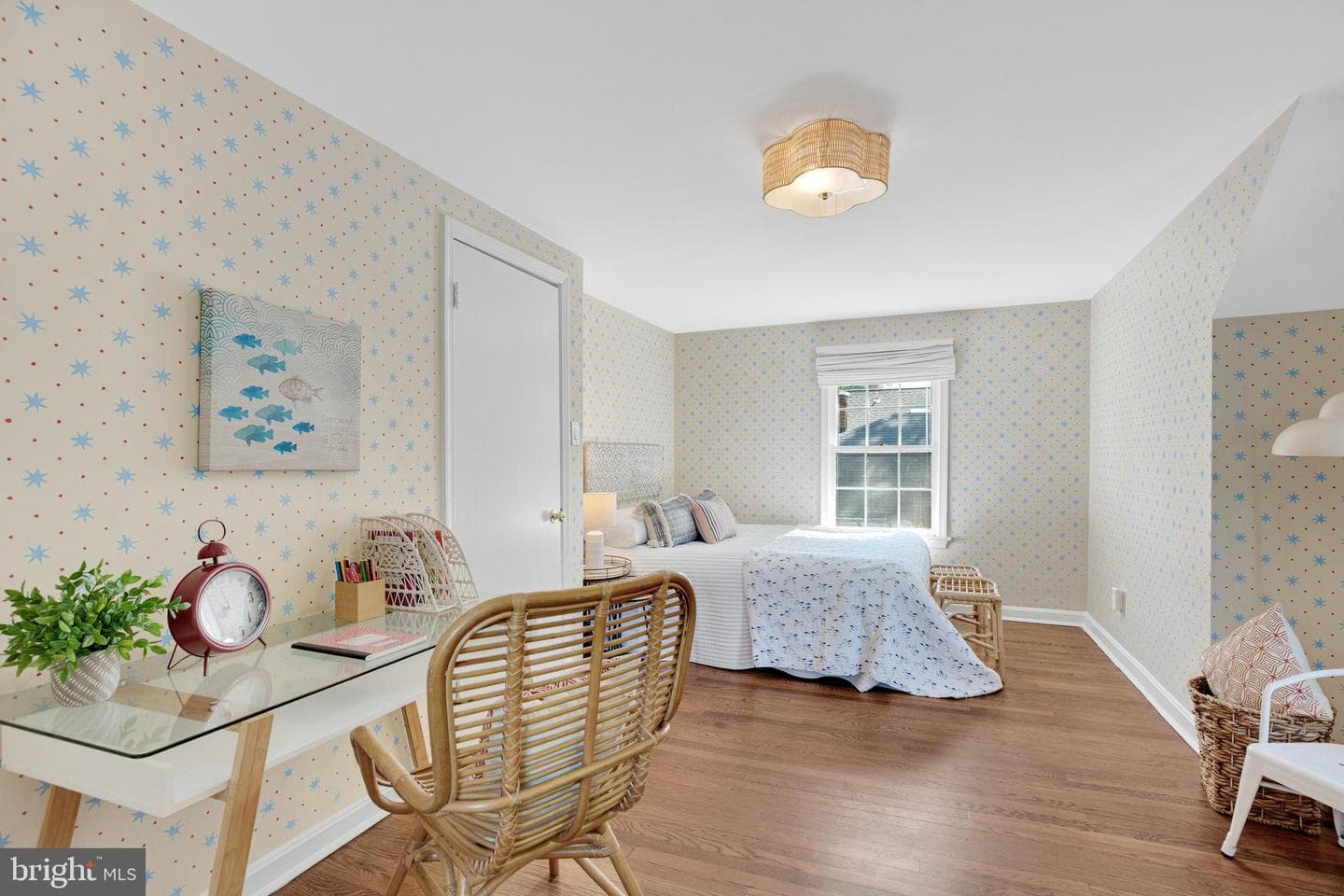 4 E Walnut Street photo 39
