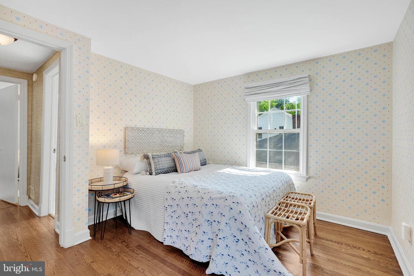 4 E Walnut Street photo 40