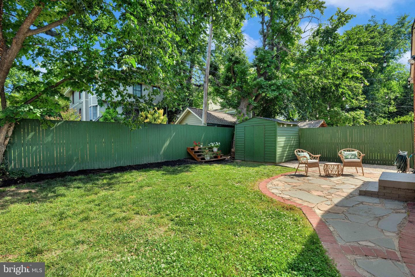 4 E Walnut Street photo 45