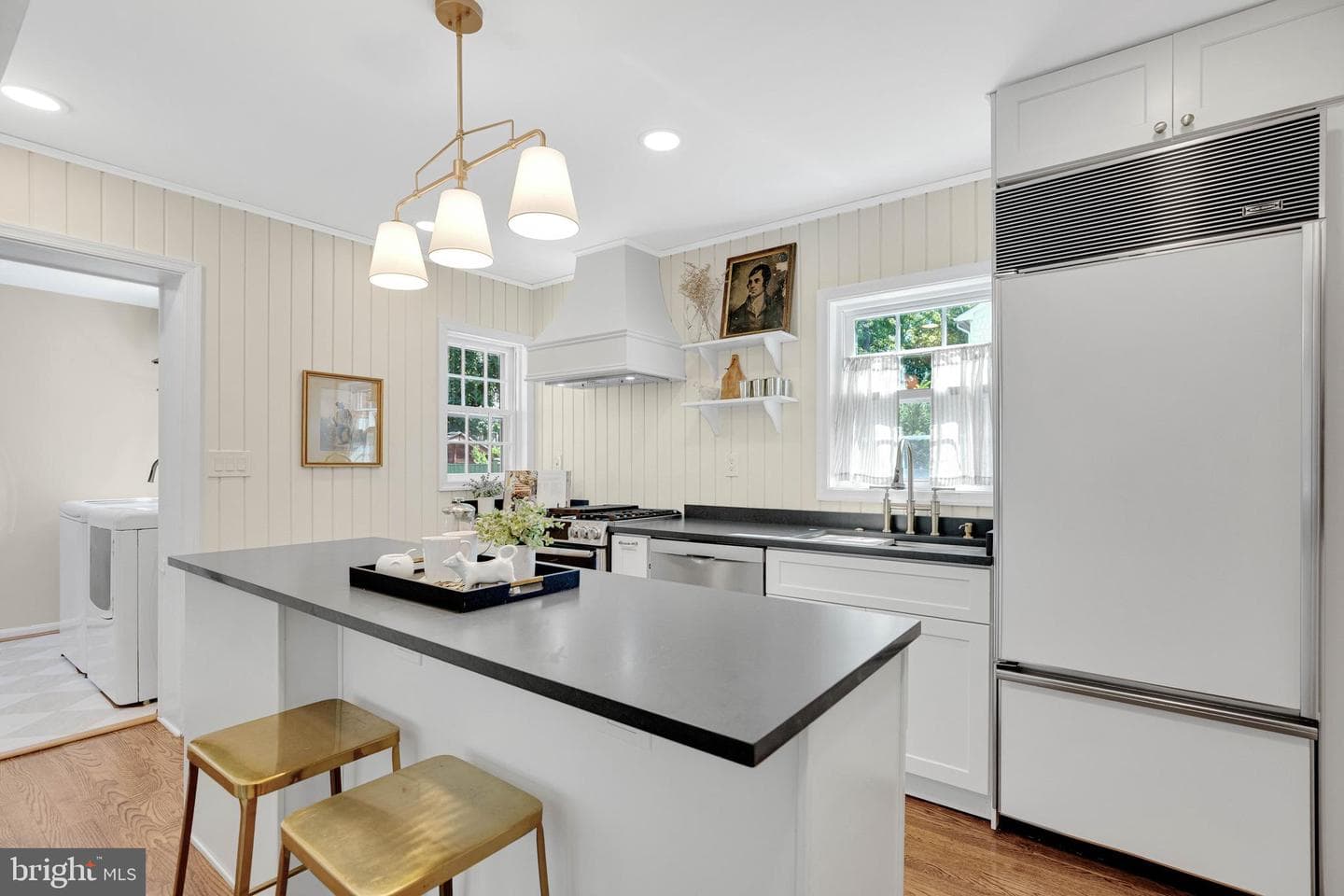 4 E Walnut Street photo 9