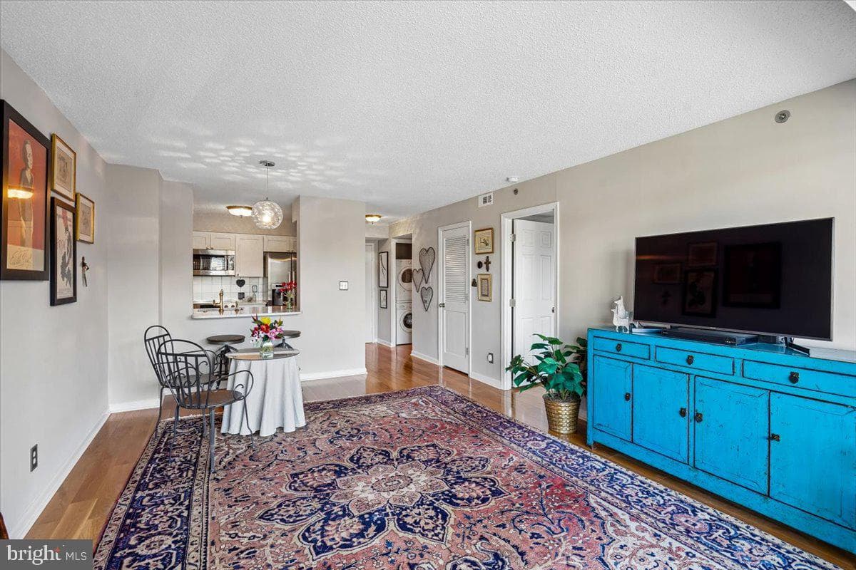 1200 Braddock Place #205 photo 15