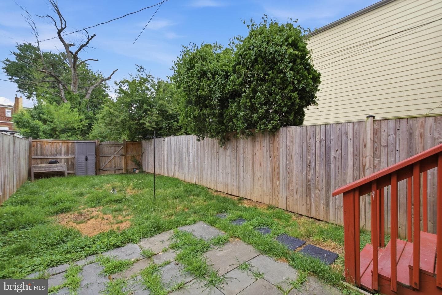 308 Wesmond Drive photo 25